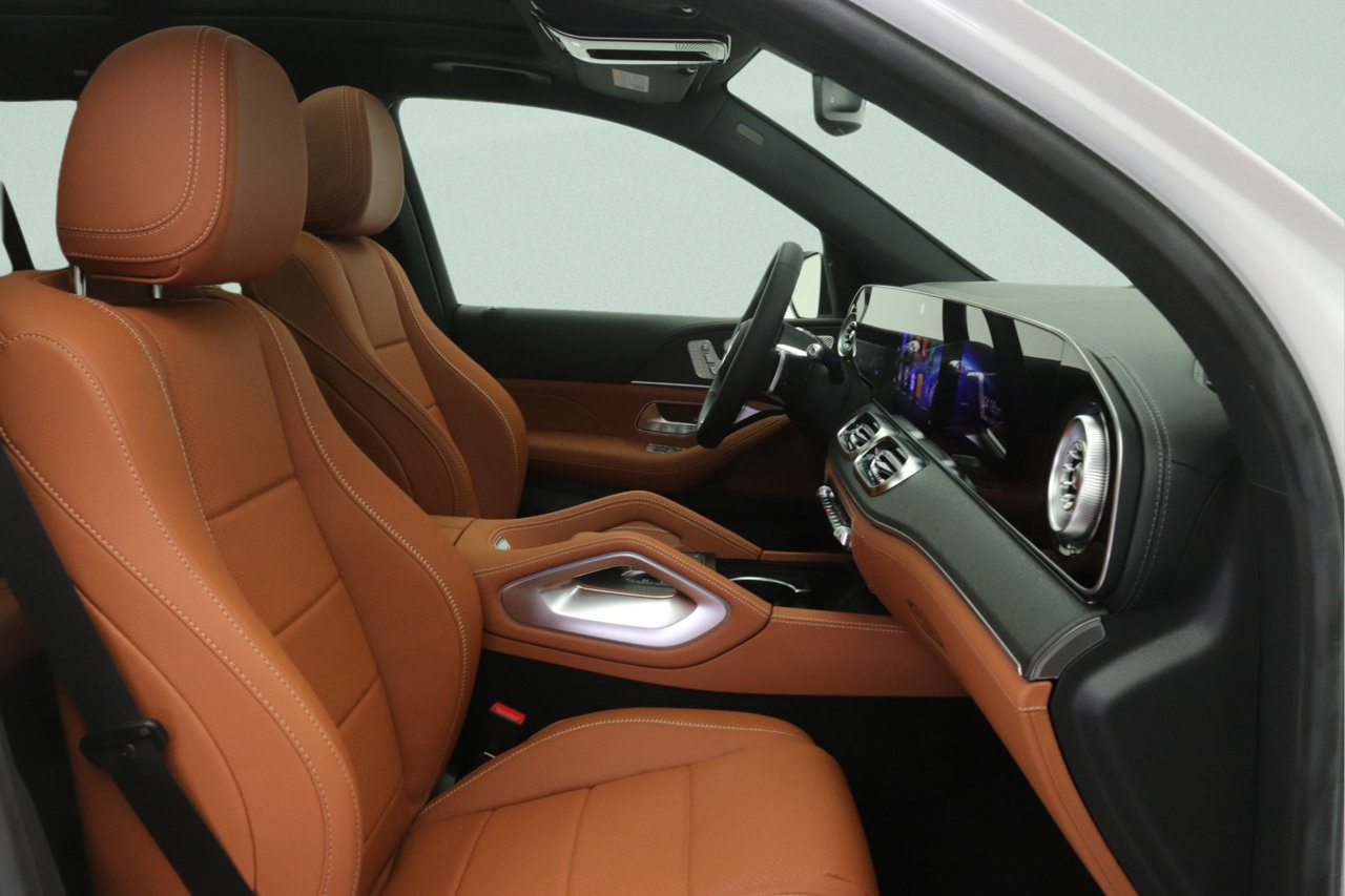 New 2027 Mercedes-Benz GLS 450 4MATIC image 7