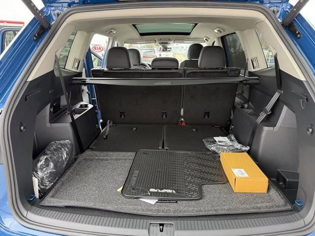 New 2025 Volkswagen Atlas SEL image 29