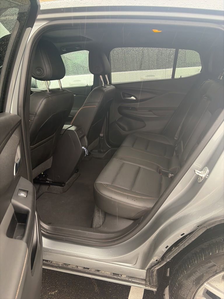 Used 2024 Buick Envista Avenir FWD image 9