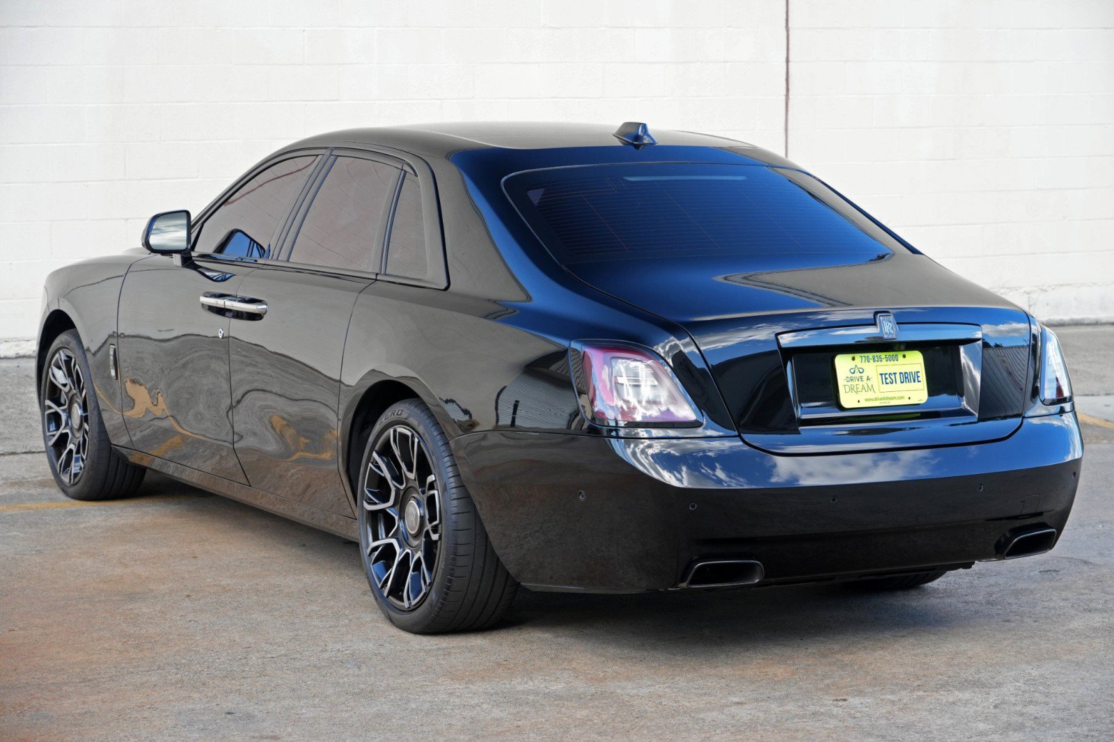 Used 2024 Rolls-Royce Ghost Black Badge w/ Black Badge Ghost Package AWD/4WD image 71