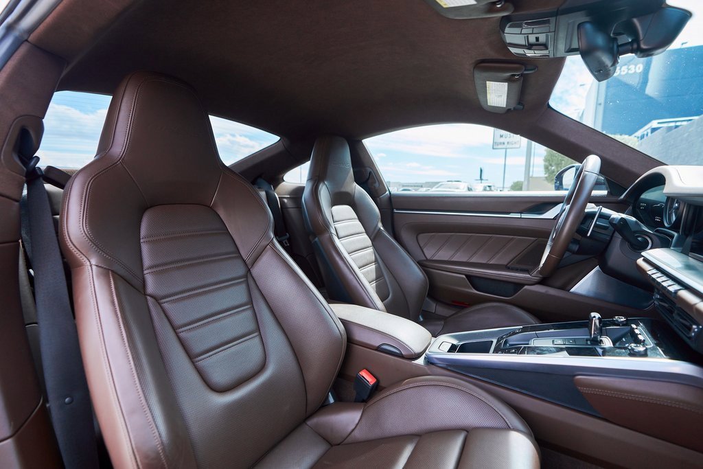Used 2022 Porsche 911 Turbo S image 40