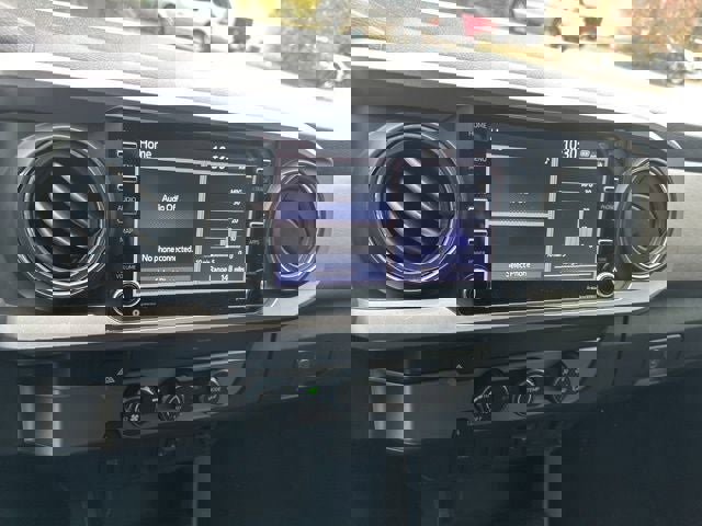 Used 2022 Toyota Tacoma SR5 image 21