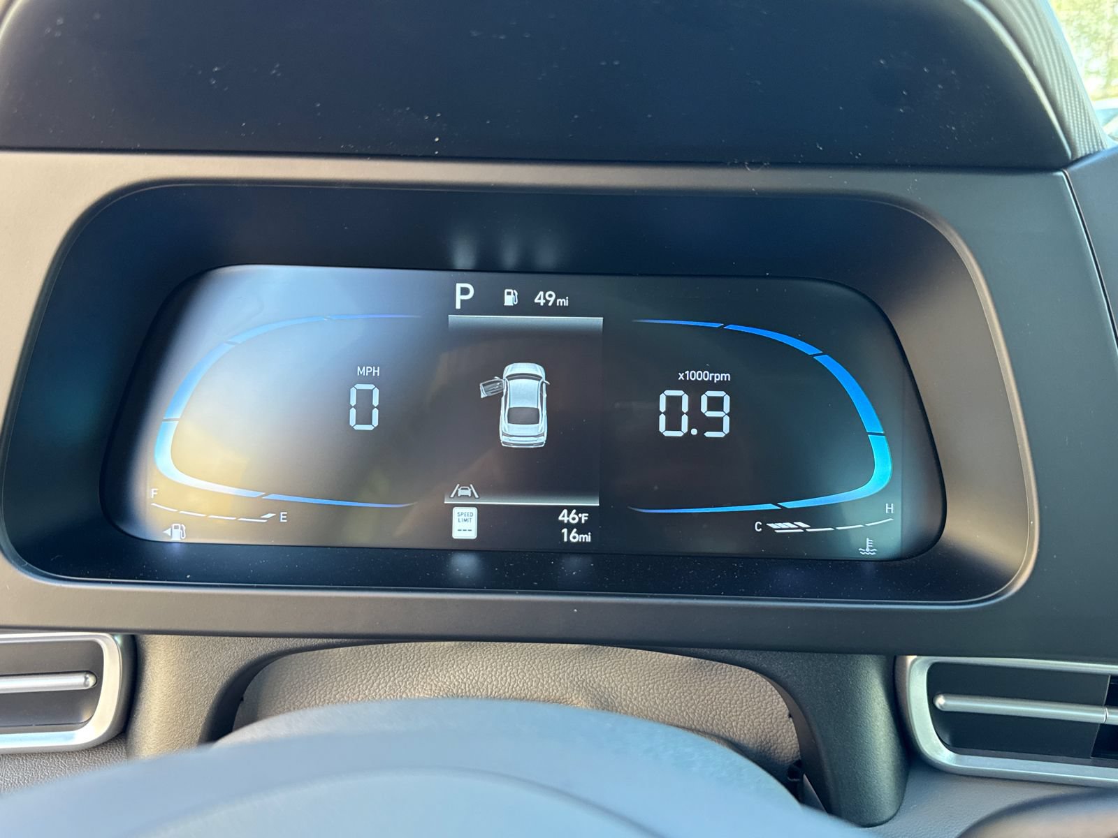 New 2026 Hyundai Elantra SEL Sport Premium FWD image 28
