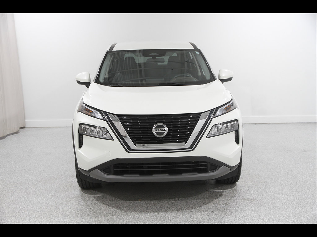 Used 2021 Nissan Rogue SV AWD/4WD image 2