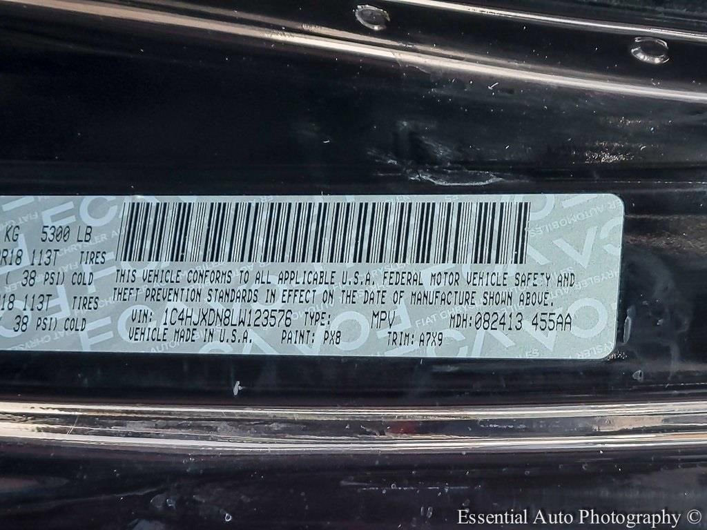 Used 2020 Jeep Wrangler Unlimited Sport image 32