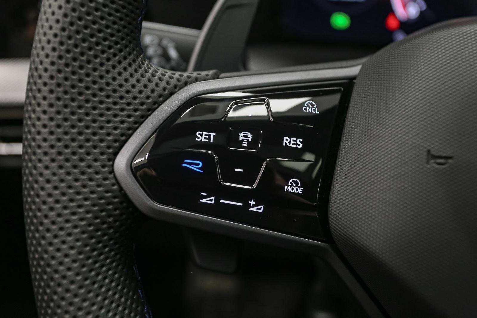 New 2026 Volkswagen Golf image 21