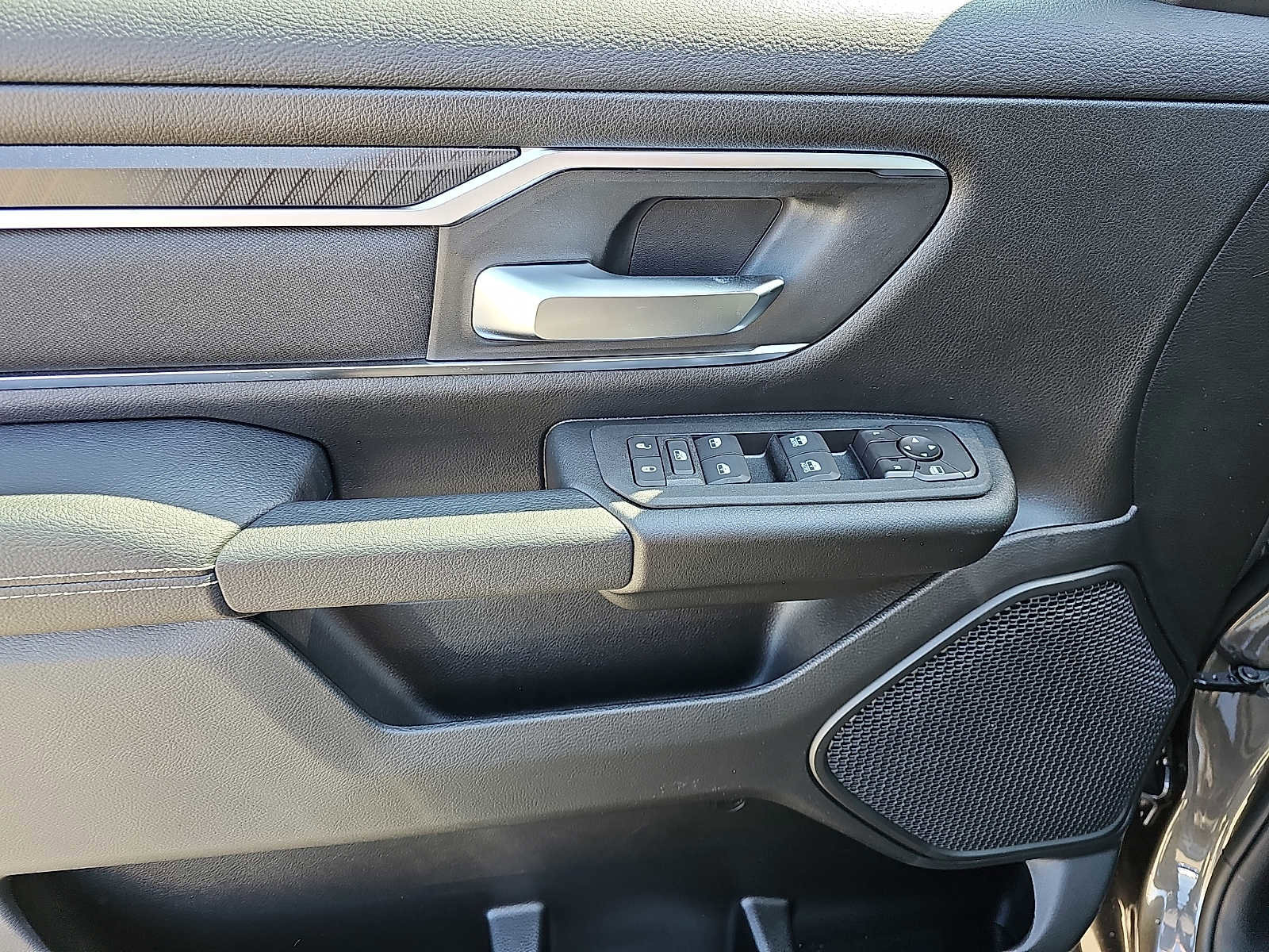 New 2026 RAM 1500 Big Horn AWD/4WD image 8