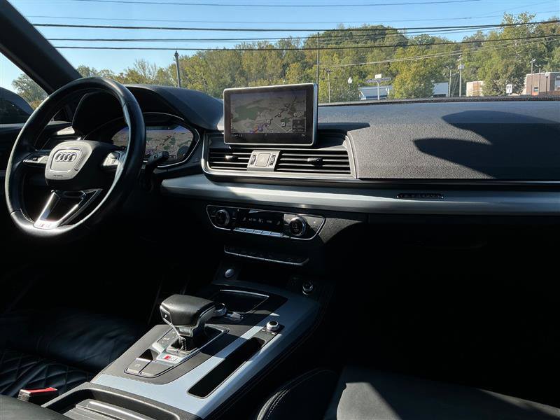 Used 2019 Audi SQ5 Prestige w/ Prestige Package image 37