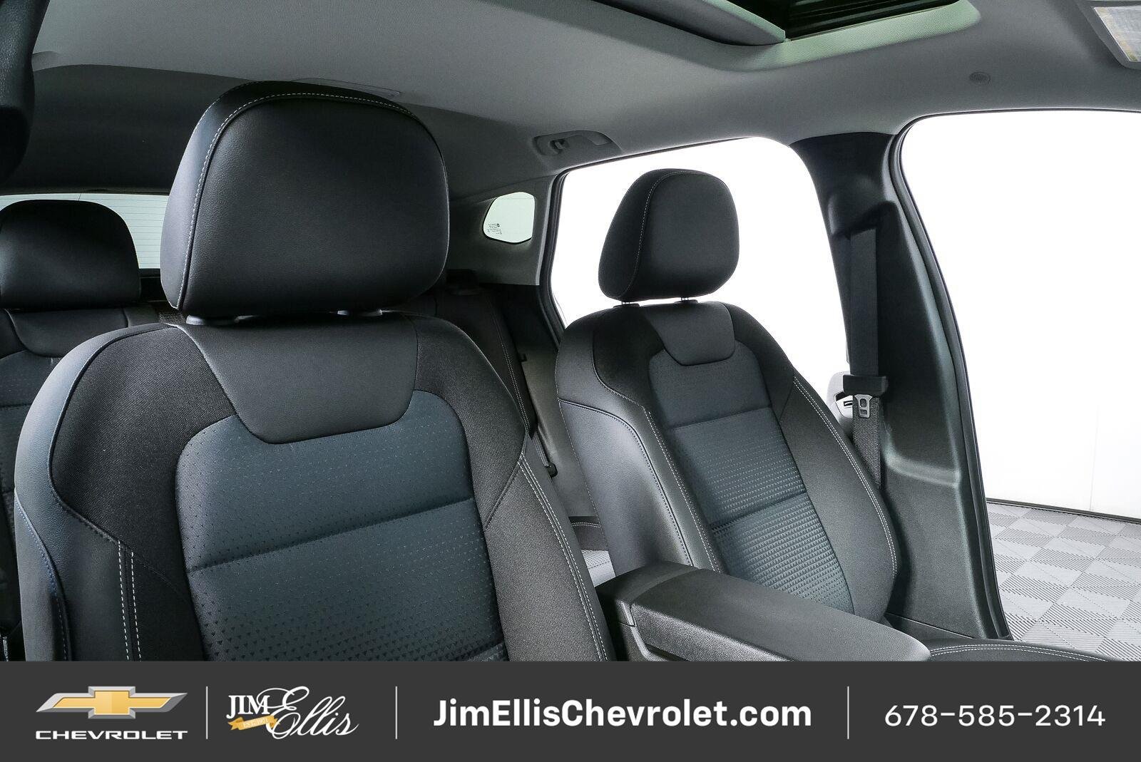 New 2026 Chevrolet Trax LT w/ Sunroof Package FWD image 22