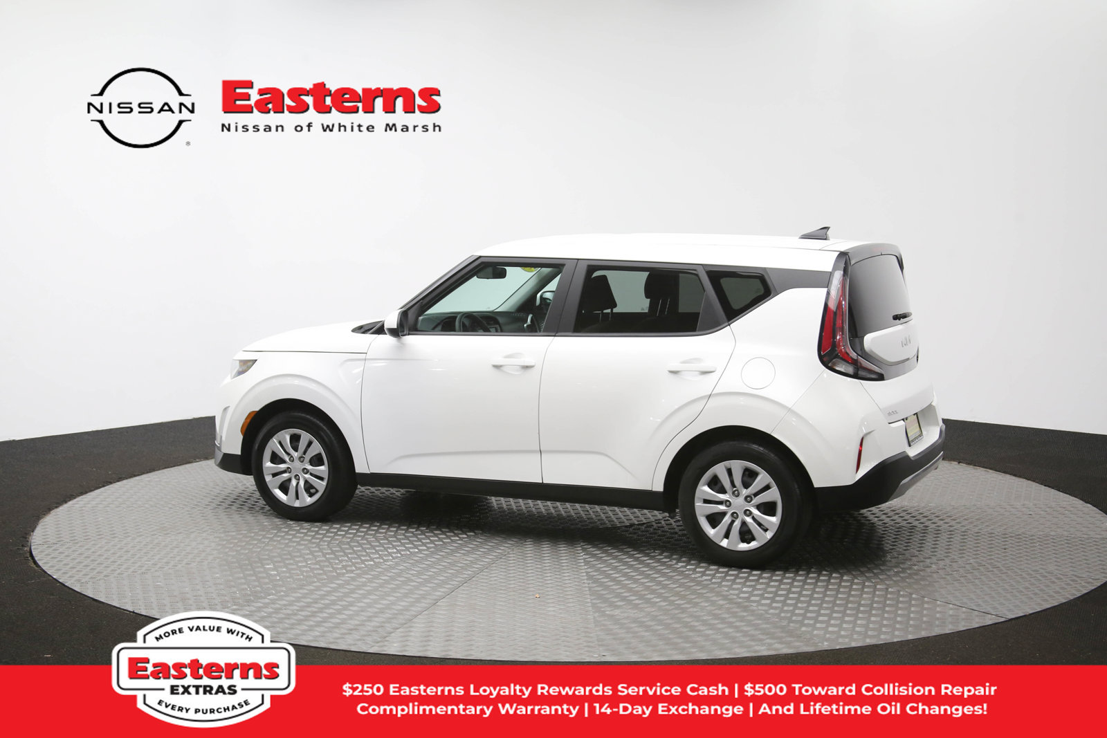 Used 2023 Kia Soul LX FWD image 60