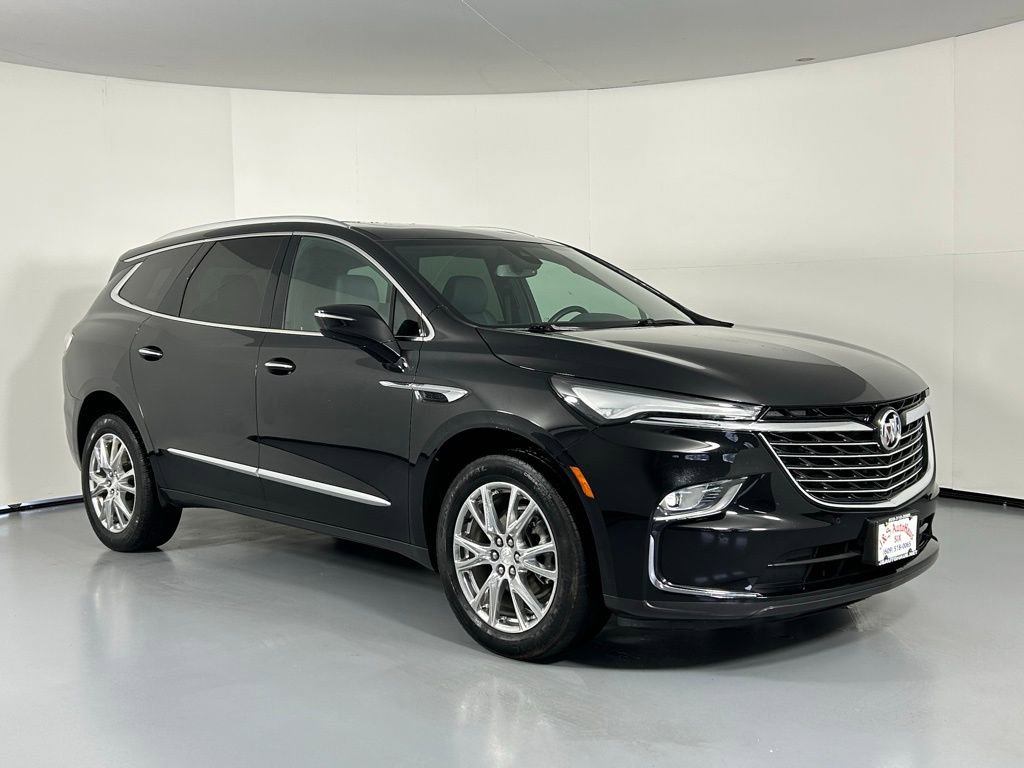 Used 2022 Buick Enclave Essence w/ Experience Buick Package