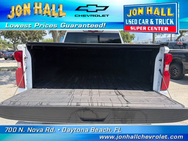 Used 2024 Chevrolet Silverado 2500 High Country w/ High Country Premium Package AWD/4WD image 11