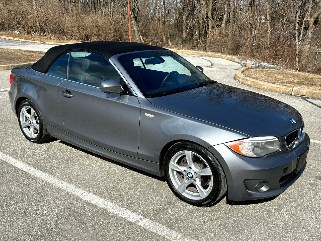 Used 2012 BMW 128i Convertible image 3