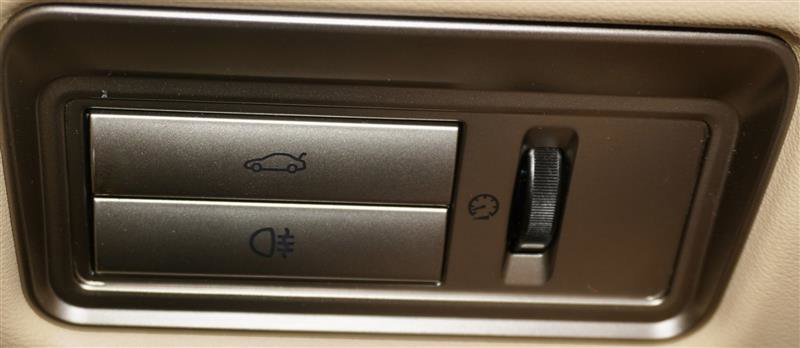 Used 2009 Jaguar XF Luxury image 28