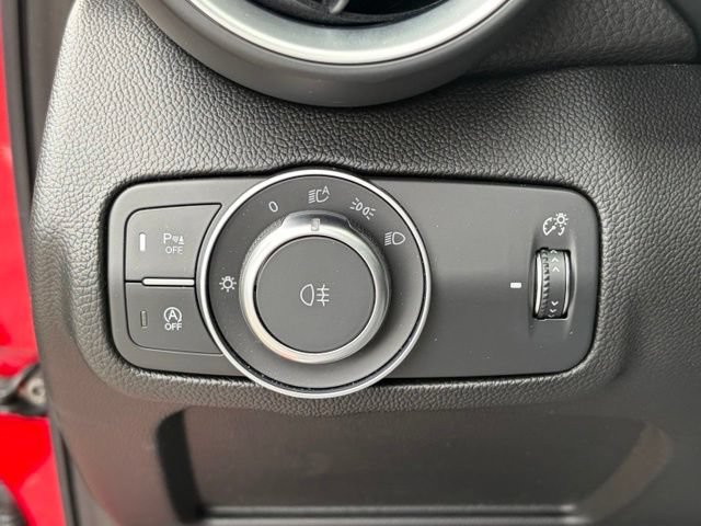 New 2026 Alfa Romeo Giulia AWD w/ Driving Assist Package image 33