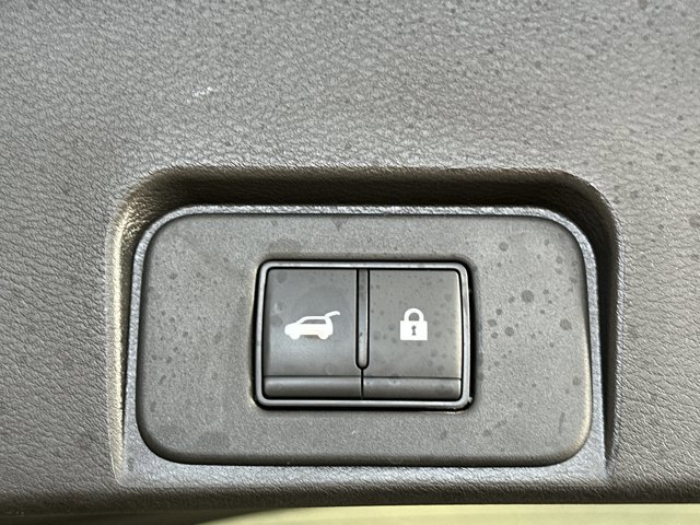 Certified 2024 Nissan Rogue SV image 15