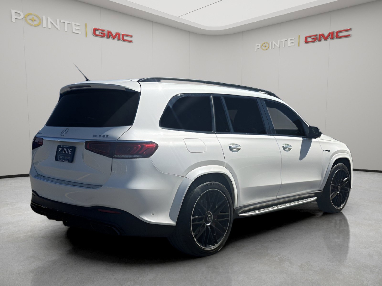 Used 2023 Mercedes-Benz GLS 63 AMG 4MATIC image 6