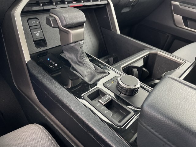Used 2023 Toyota Tundra SR5 w/ SR5 Convenience Package AWD/4WD image 22