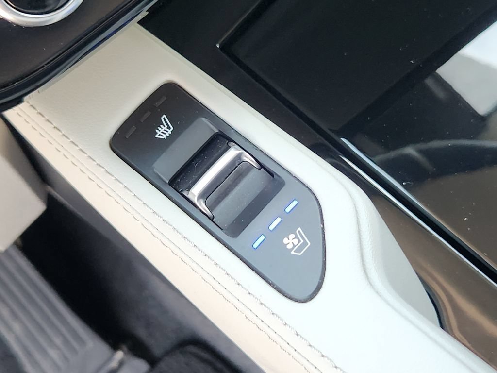 Used 2024 Kia Telluride EX AWD/4WD image 29