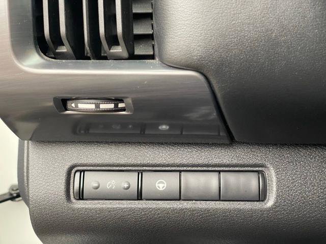 Certified 2023 Nissan Pathfinder Rock Creek image 16