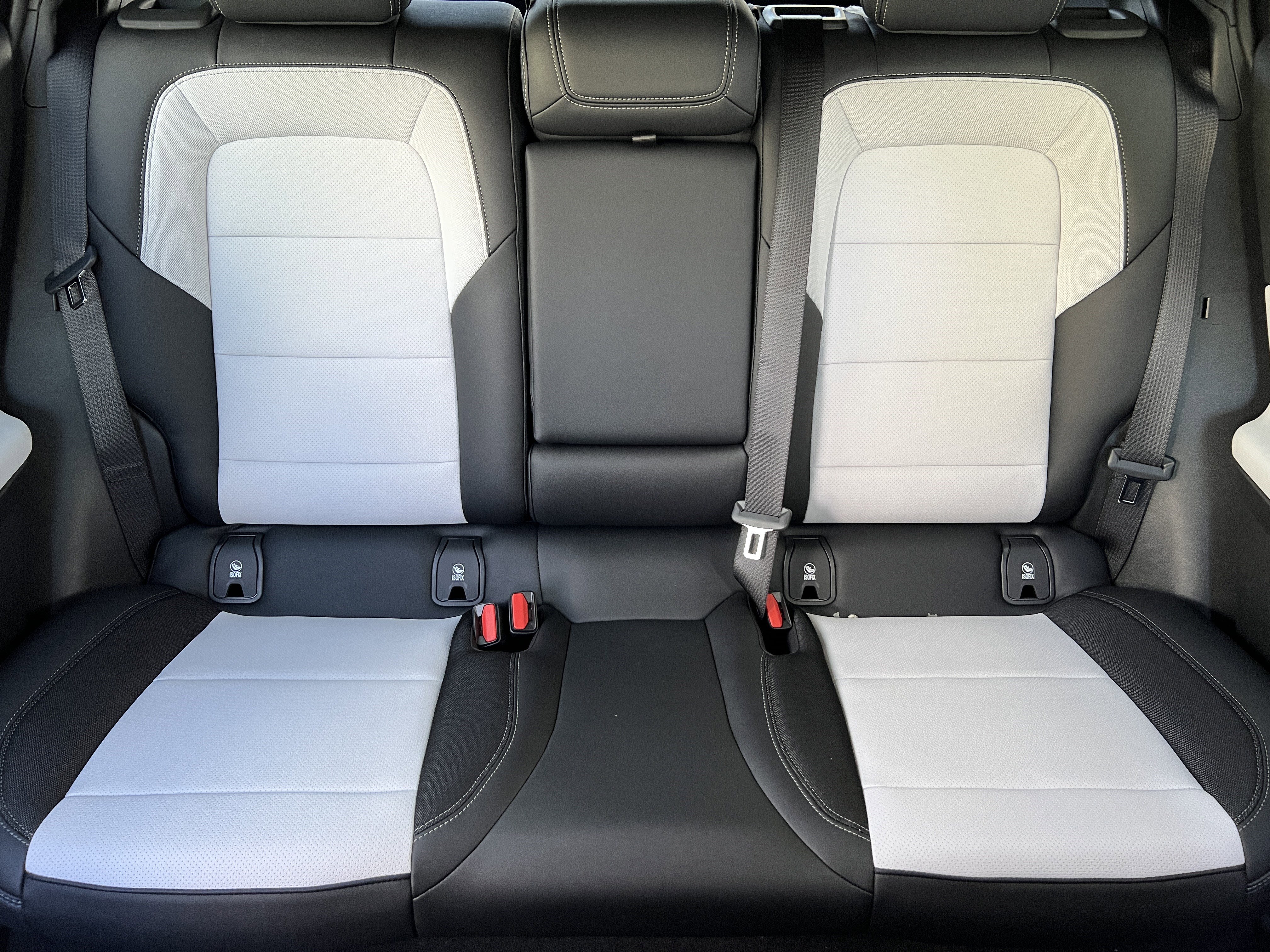 New 2026 Chevrolet Equinox EV LT FWD image 15