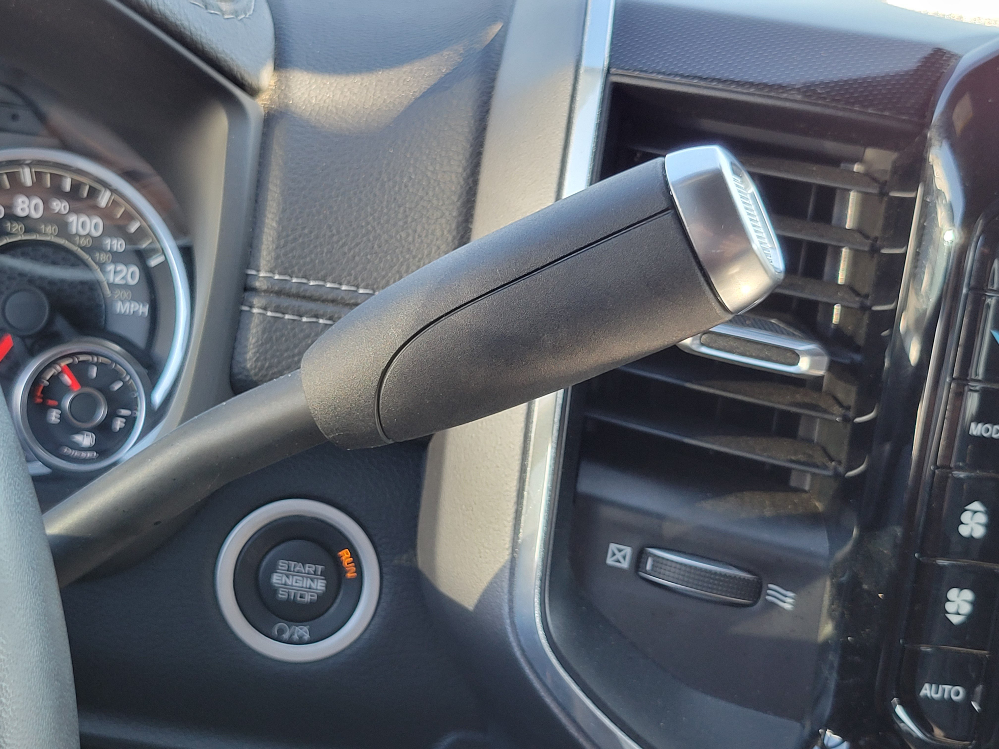 Used 2022 RAM 2500 Laramie w/ Night Edition AWD/4WD image 14