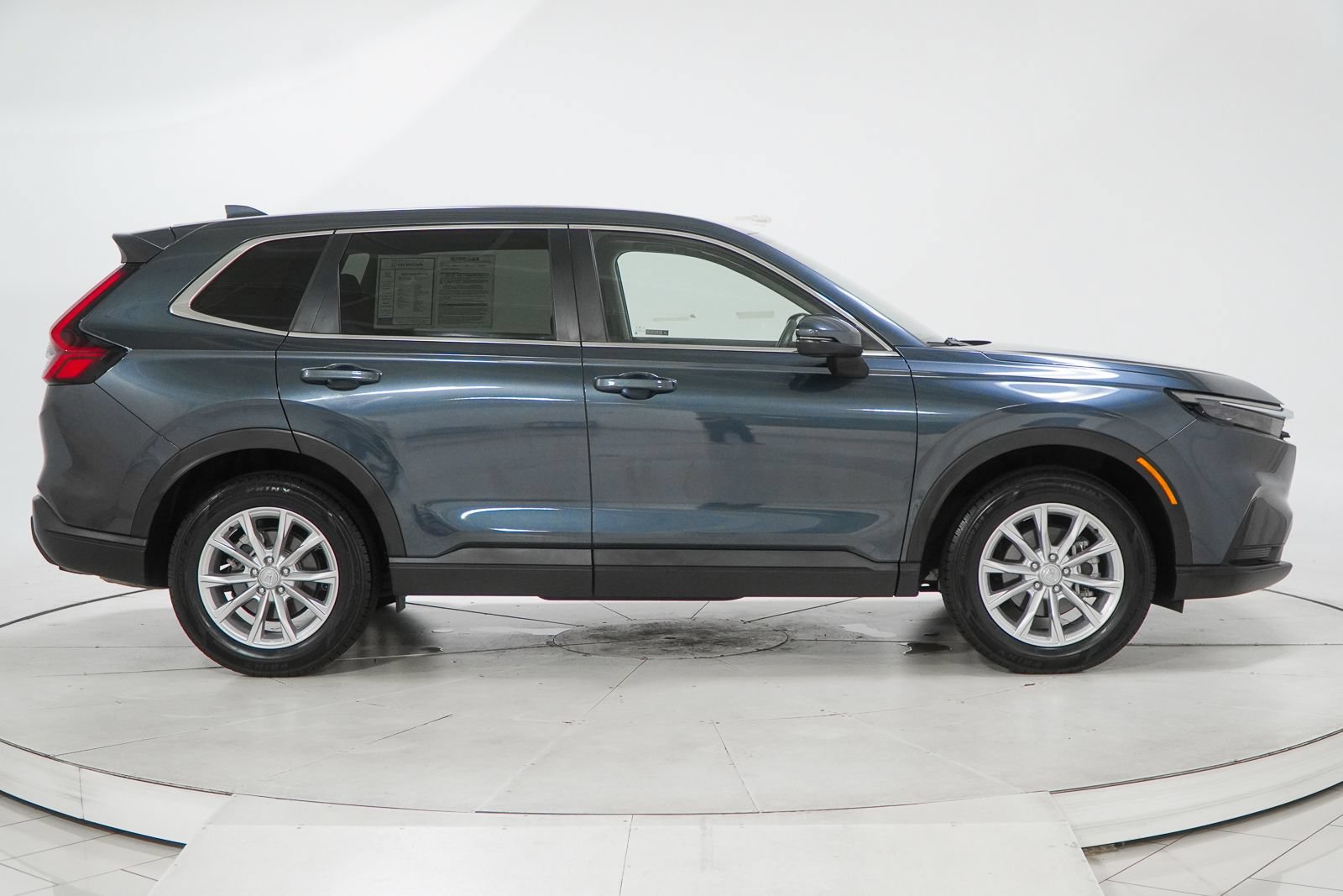 Used 2024 Honda CR-V EX image 13