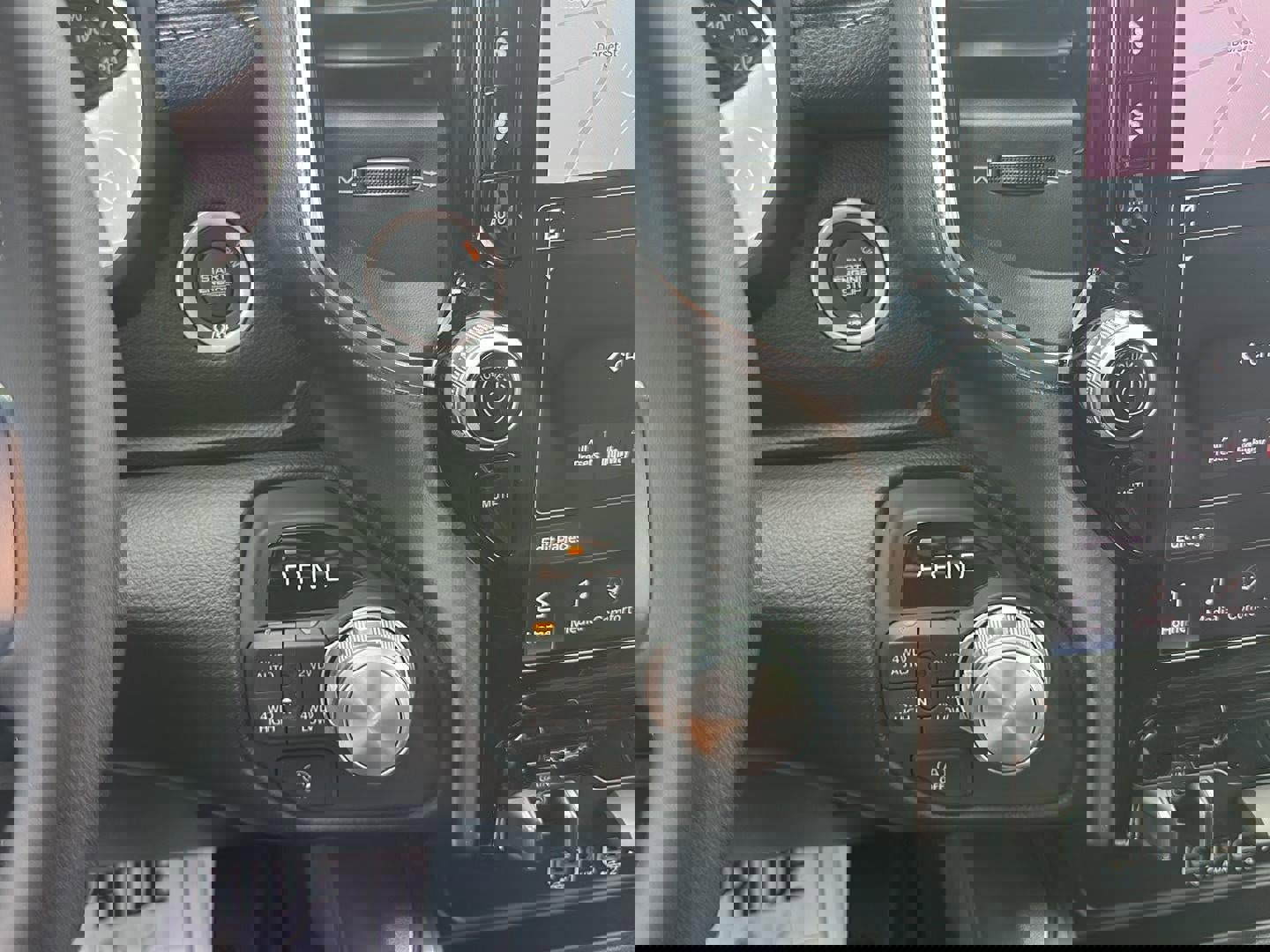 New 2026 RAM 1500 Laramie w/ Laramie Preferred Package image 21