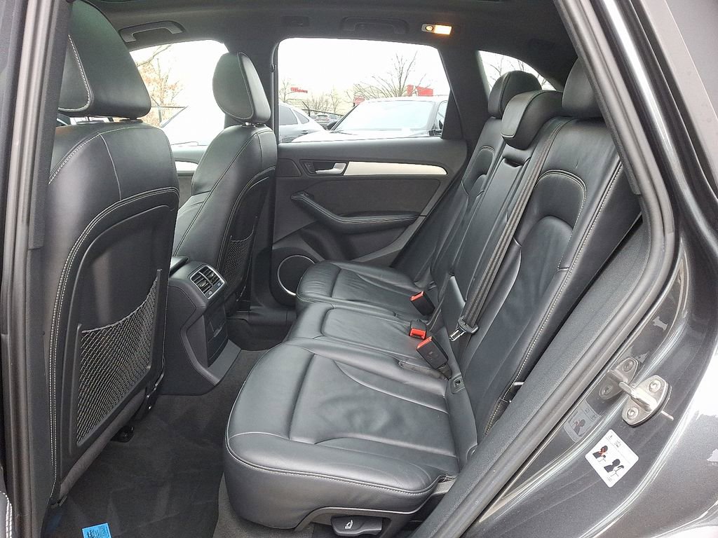 Used 2017 Audi SQ5 Premium Plus image 10