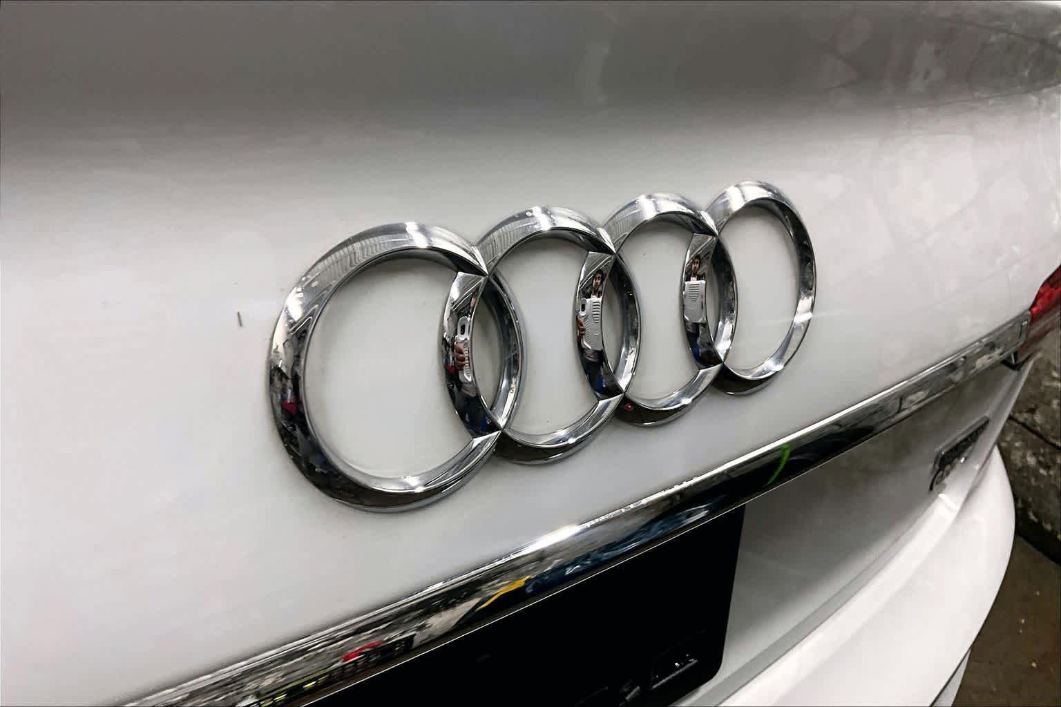 Used 2021 Audi A4 2.0T Premium w/ Convenience Package AWD/4WD image 30