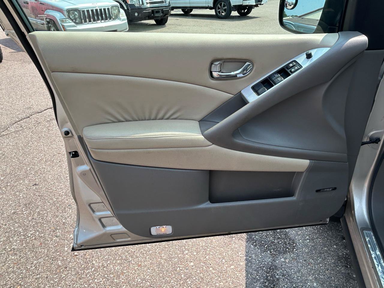Used 2010 Nissan Murano SL w/ Leather Pkg AWD/4WD image 14