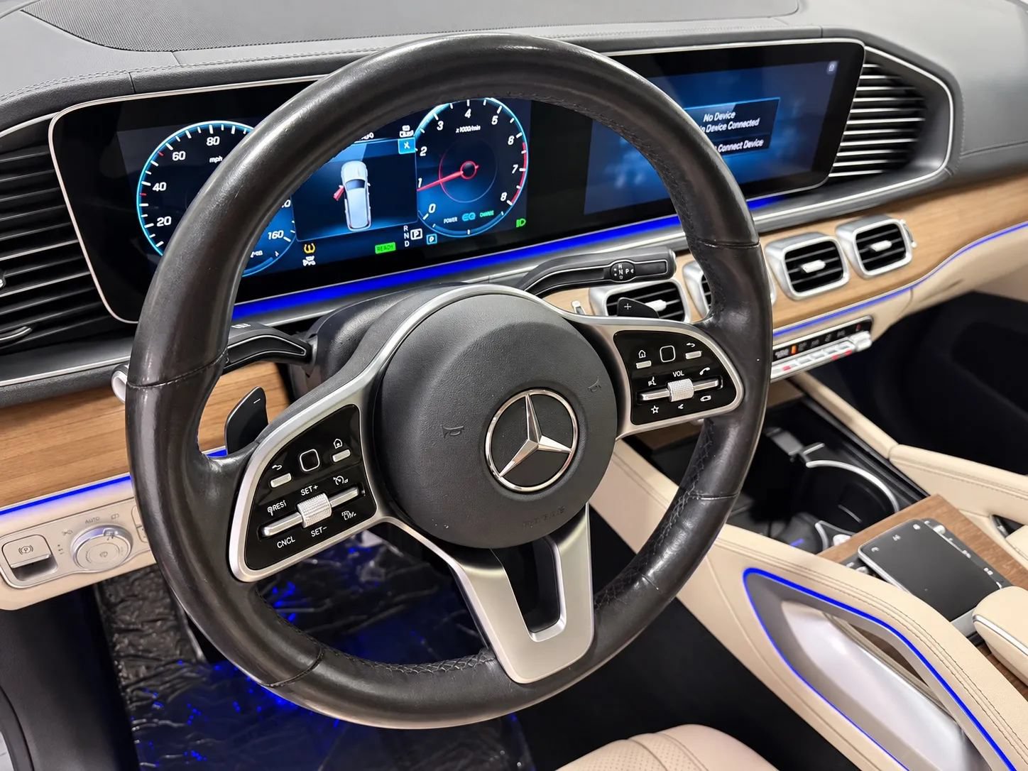 Used 2022 Mercedes-Benz GLS 450 4MATIC image 10
