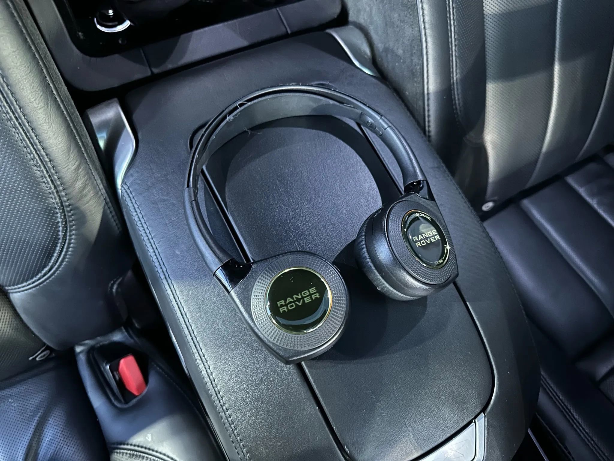 Used 2015 Land Rover Range Rover Long Wheelbase Autobiography image 62