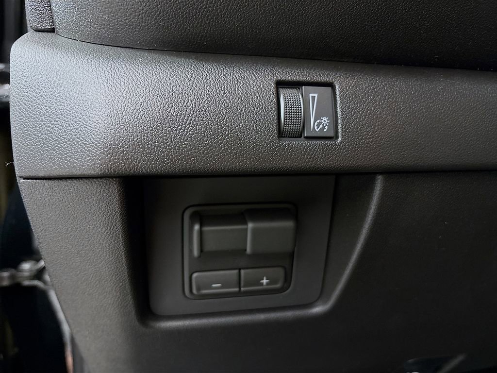 New 2026 Chevrolet Colorado Trail Boss AWD/4WD image 10