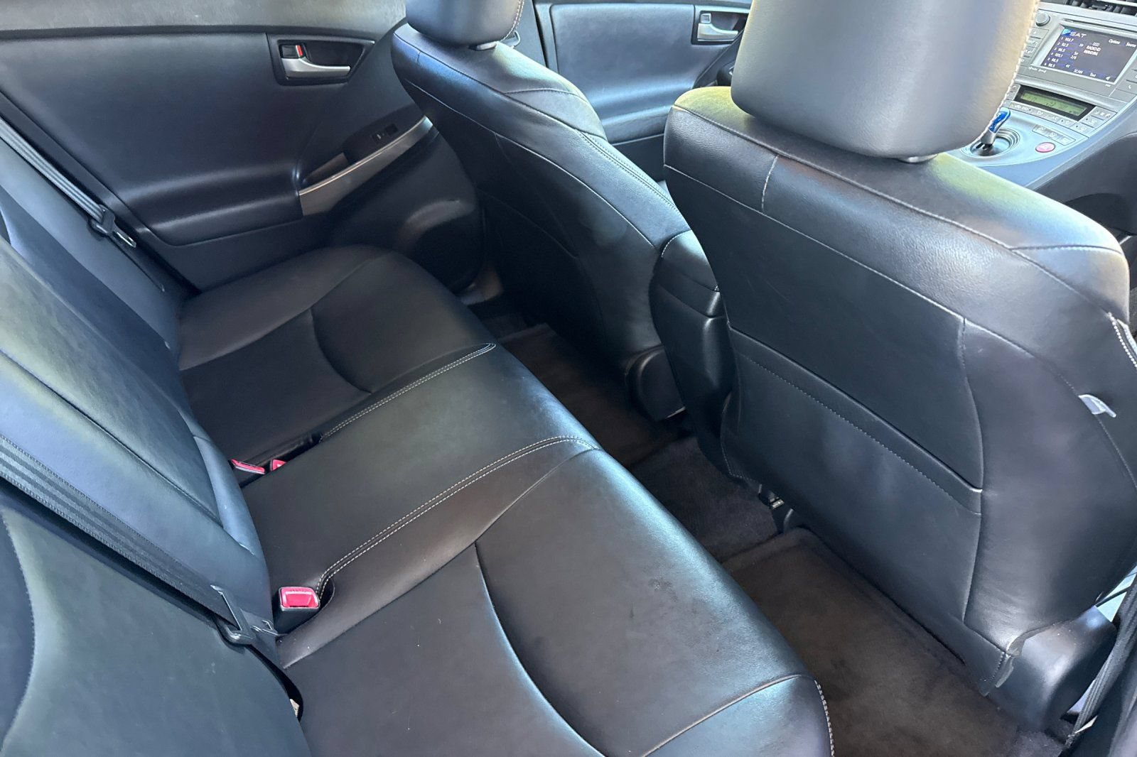 Used 2015 Toyota Prius Persona Series FWD image 22