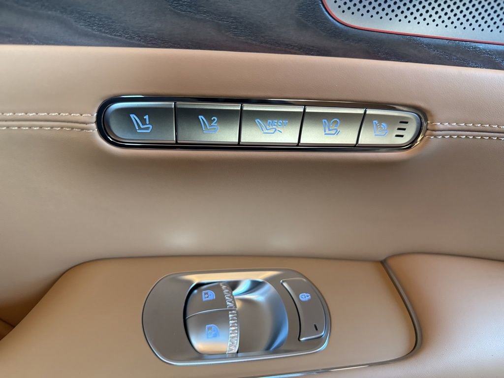New 2026 Genesis G90 3.5T AWD/4WD image 15