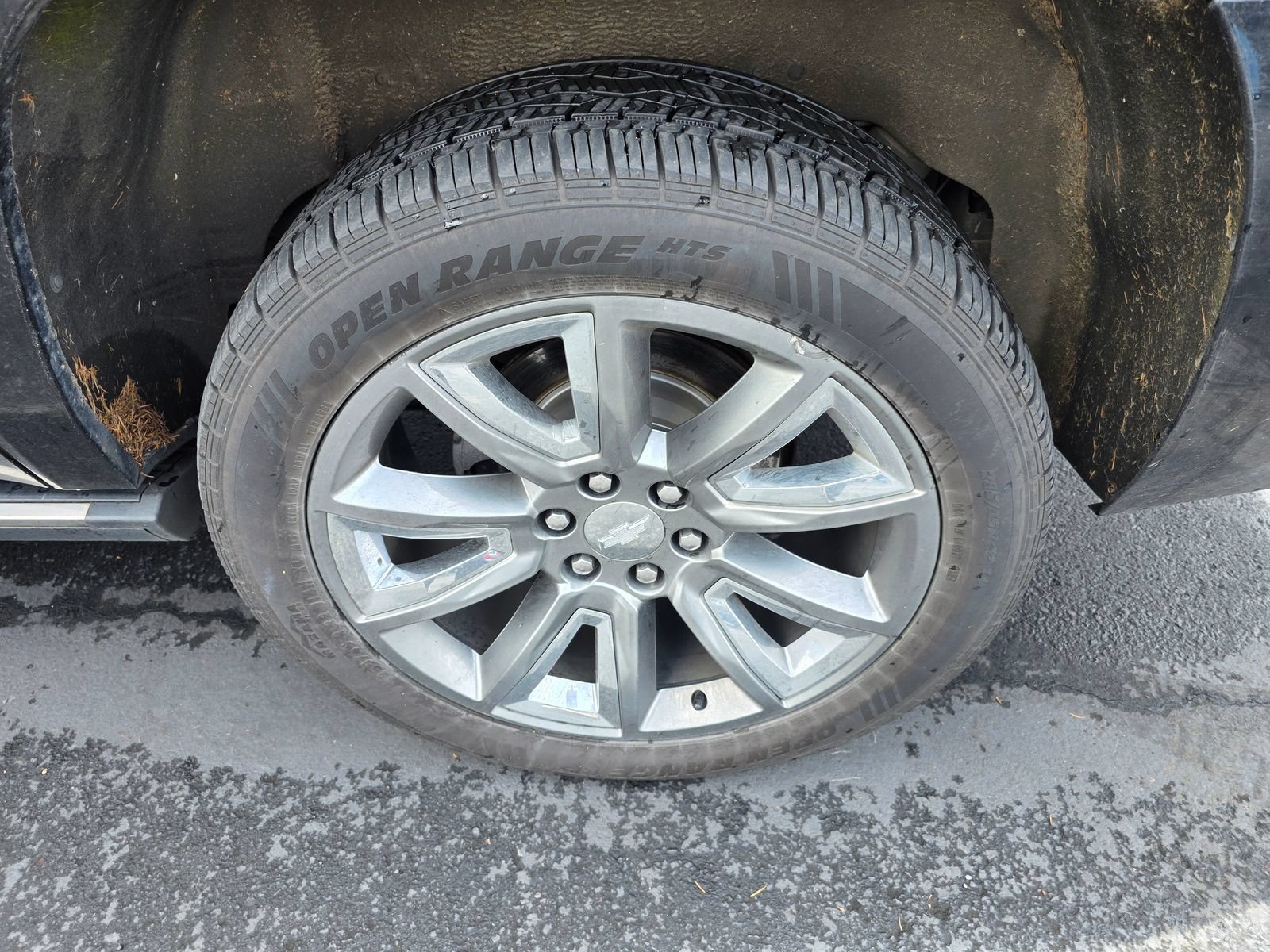 Used 2016 Chevrolet Suburban LTZ AWD/4WD image 9