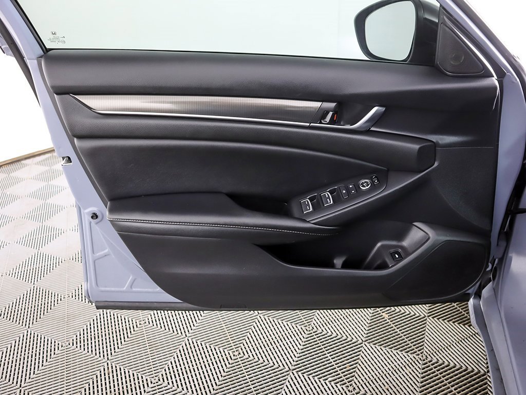 Used 2022 Honda Accord Sport image 19