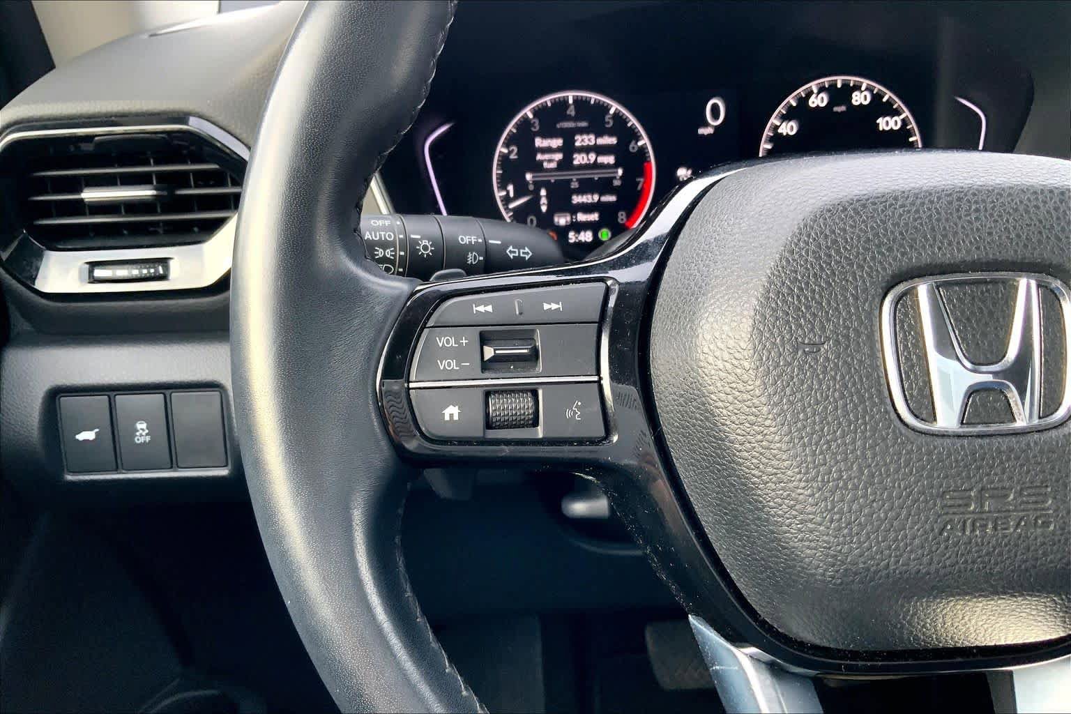 Used 2023 Honda Pilot Touring image 24