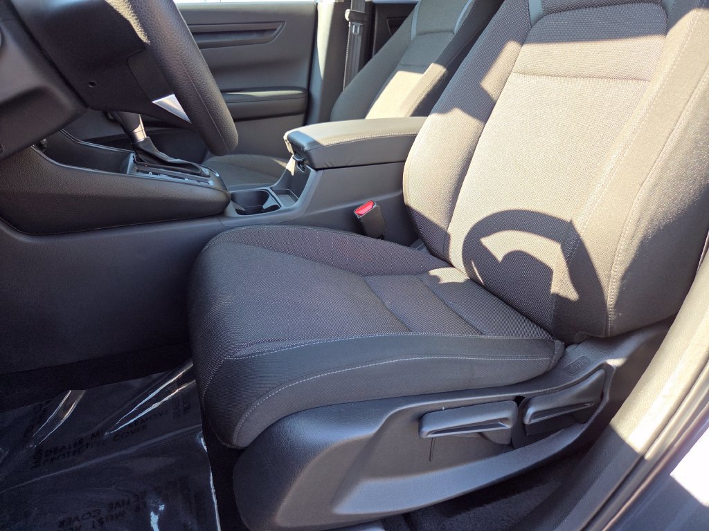 Used 2025 Honda CR-V LX image 27