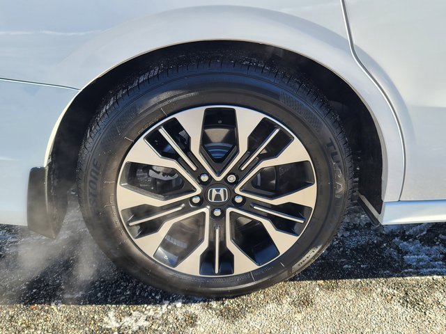 Certified 2025 Honda Odyssey Elite image 32