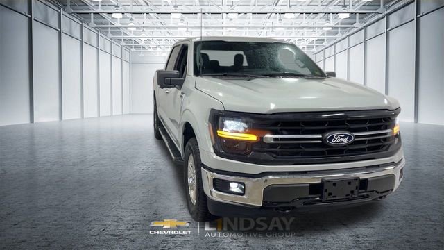 Used 2024 Ford F150 XLT w/ Mobile Office Package image 4