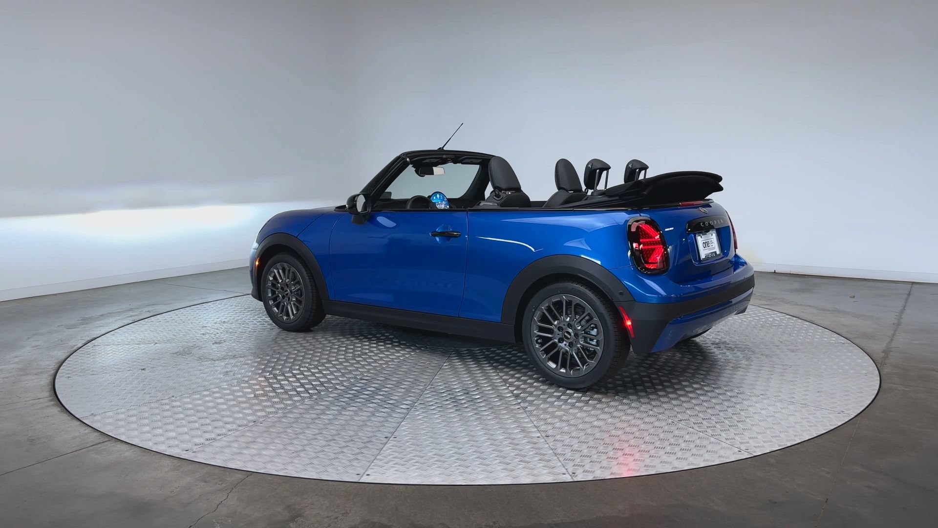 New 2026 MINI Cooper S FWD image 6
