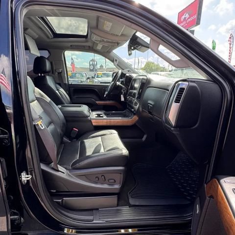 Used 2017 Chevrolet Silverado 2500 LTZ w/ Custom Sport Edition RWD image 15