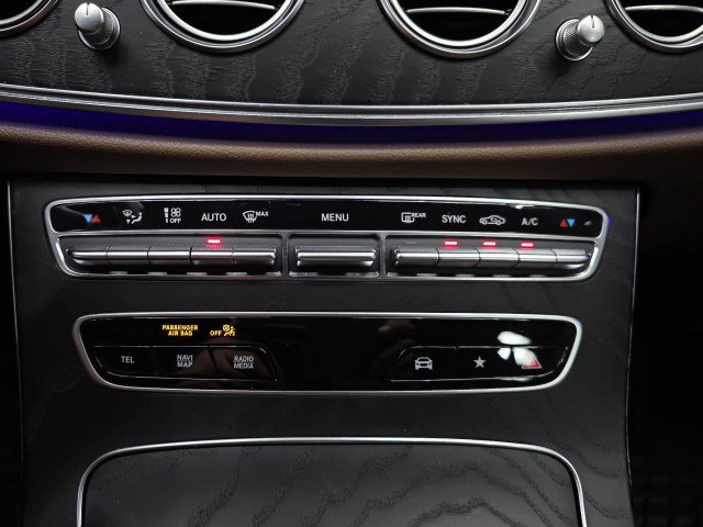 Used 2021 Mercedes-Benz E 350 4MATIC Sedan image 30