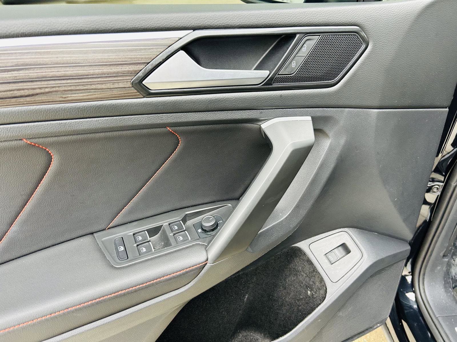 Used 2024 Volkswagen Tiguan Wolfsburg Edition w/ Panoramic Sunroof Package image 12