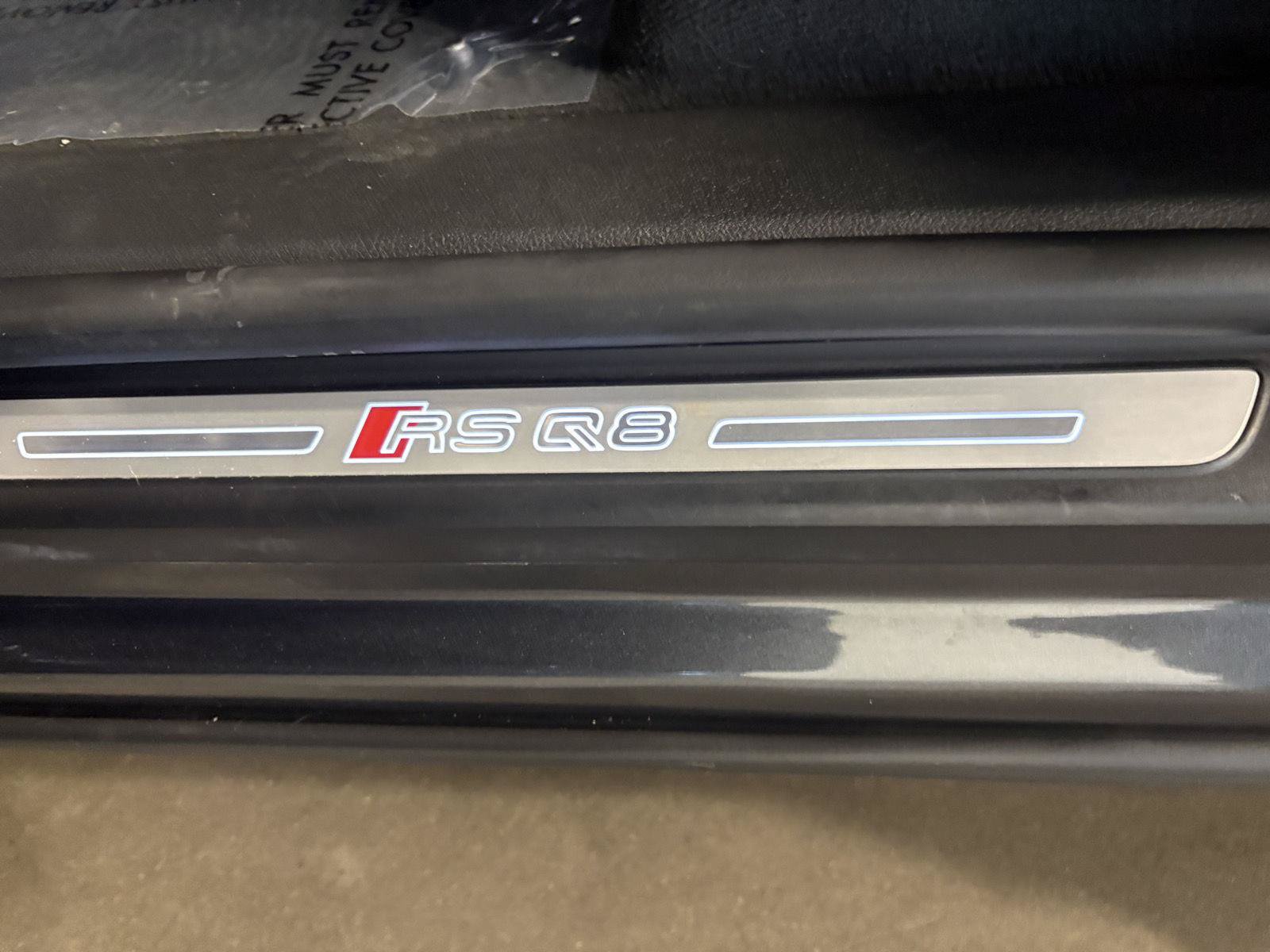 Used 2022 Audi RS Q8 AWD/4WD image 17