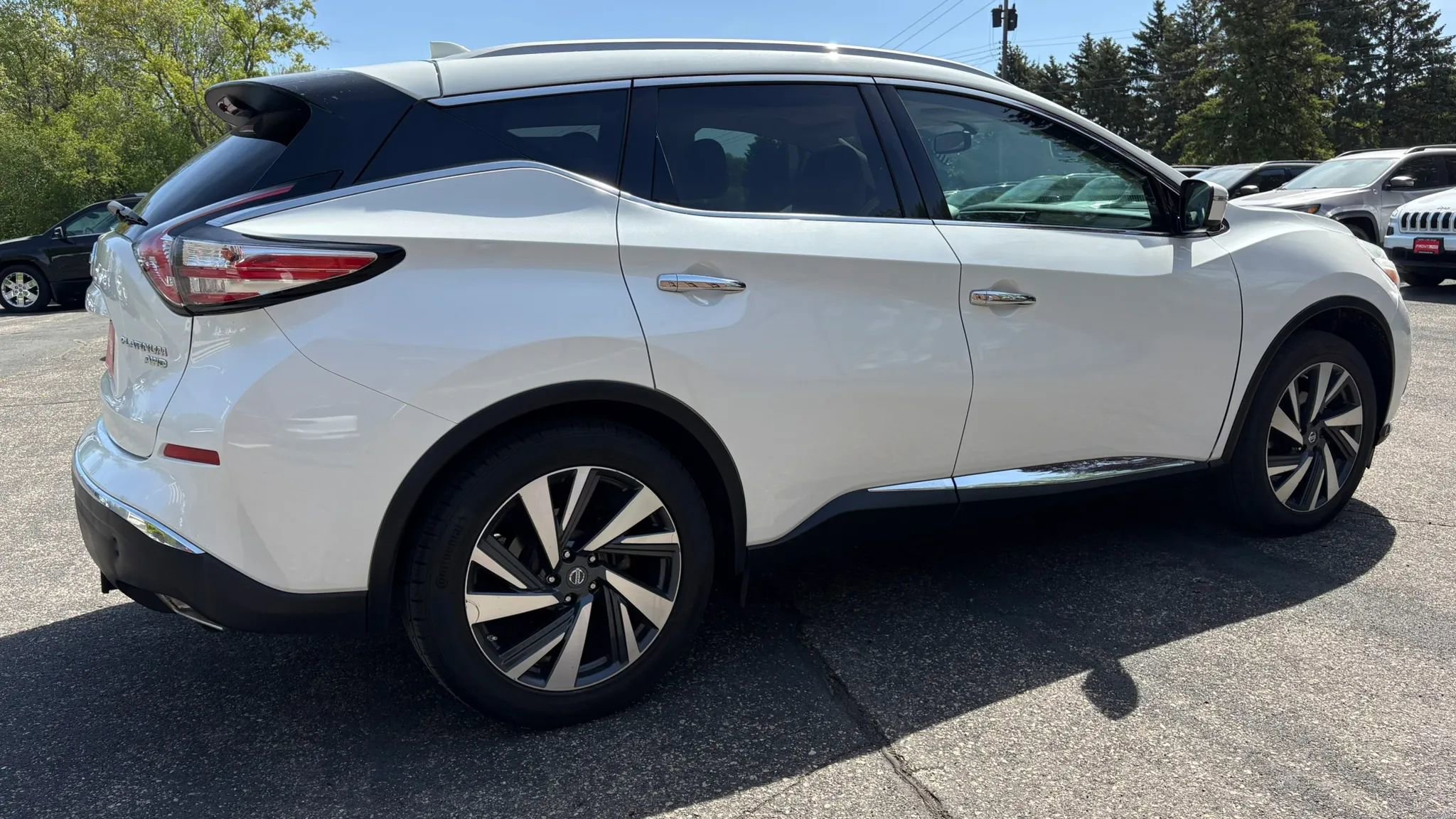 Used 2017 Nissan Murano Platinum w/ Platinum Technology Package AWD/4WD image 10