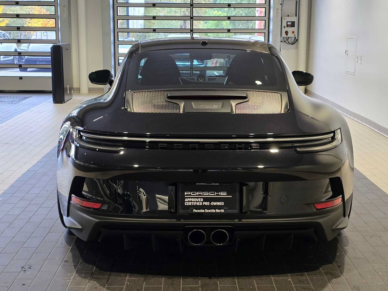 Used 2022 Porsche 911 GT3 RWD image 6