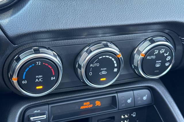 Used 2022 MAZDA MX-5 Miata RF Grand Touring RWD image 19